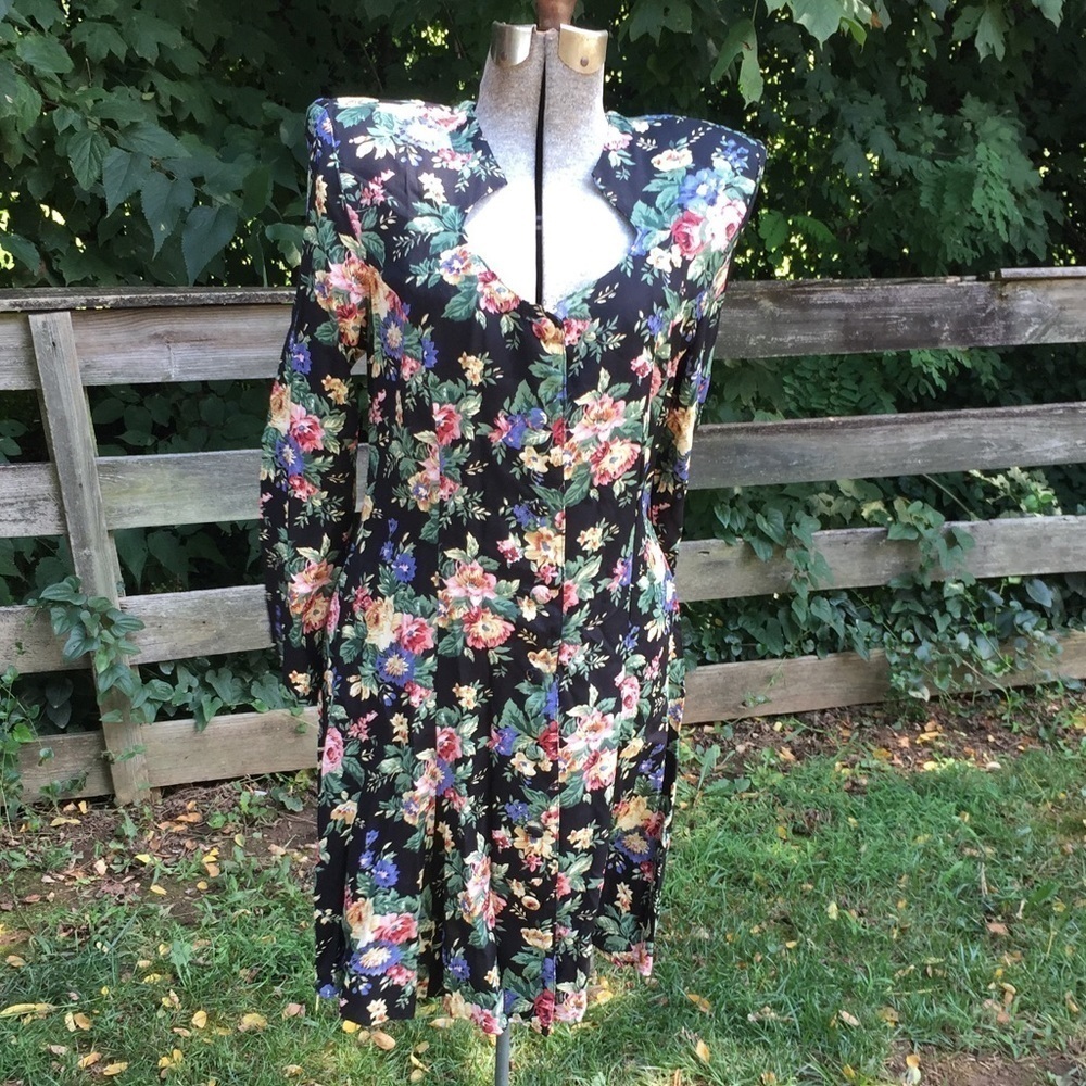 Vintage Cottagecore Floral Prairie Dress